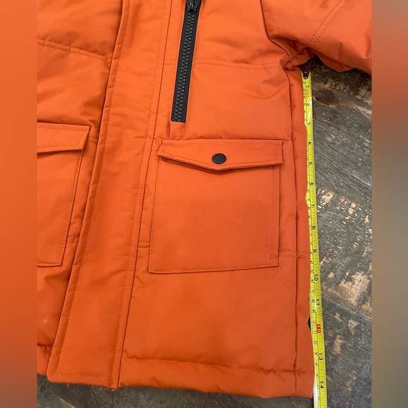 Perry Ellis Boys puffer coat, pre owned excellent condition size 4 - Picture 5 of 8